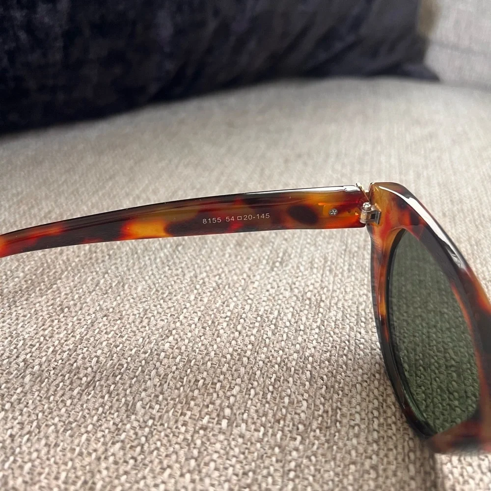 Saint Laurent YSL M115 Tortoise Shell Sunglasses - Picture 5 of 7